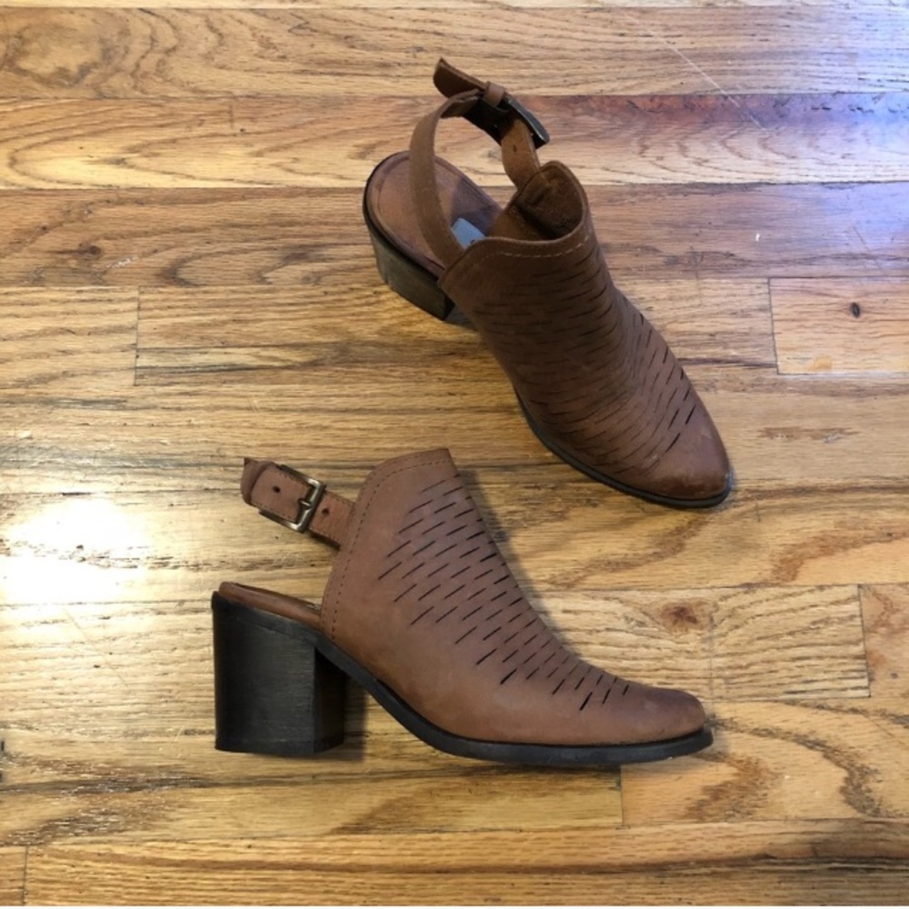Steve Madden Booties 6